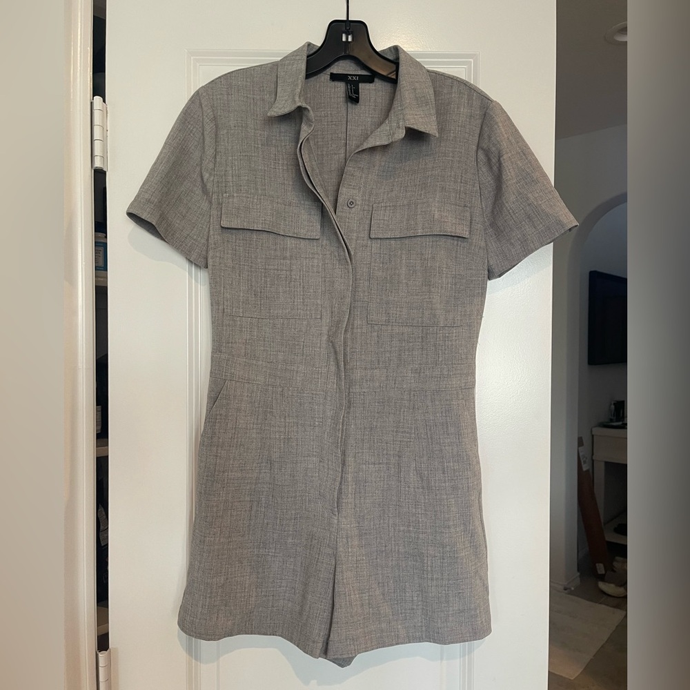 Forever 21 gray collared romper